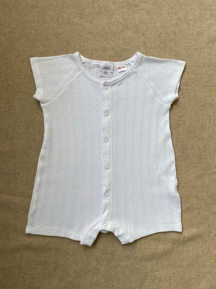 Baby Mädchen Sommer Overalls. ZARA. Gr. 74. wie NEU in Berlin