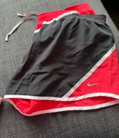 Kurze Nike Shorts Gr. L Hessen - Laubach Vorschau