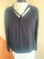 S. Oliver, dunkelblaue Shirt-Bluse, Gr. 38 mit V-Ausschnitt Hessen - Willingshausen Vorschau