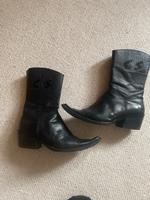 Cowboystiefel Leder schwarz Stiefel mit Reißverschluss Gr. 40 Hessen - Frielendorf Vorschau