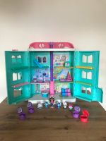 Gabby‘s Dollhouse mit Figuren und Zubehör Schleswig-Holstein - Sirksfelde Vorschau