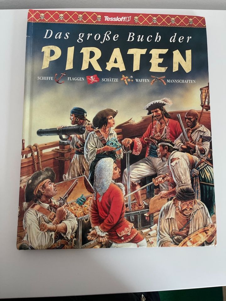 Das große Buch der Piraten in Waldenbuch