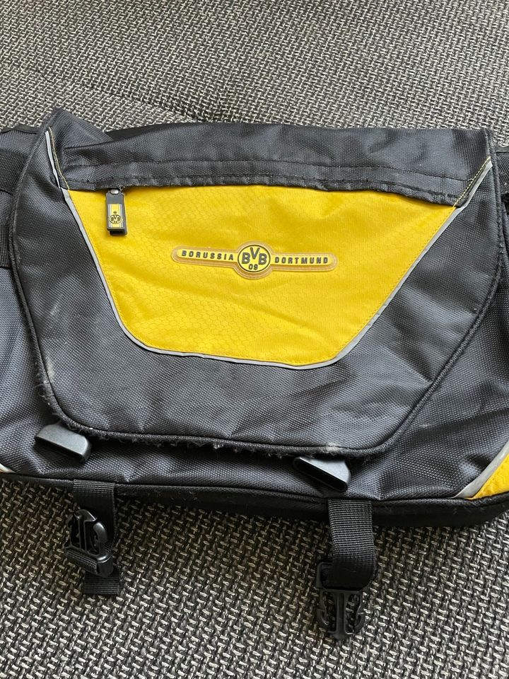 Org.BVB Schultertasche in Dortmund