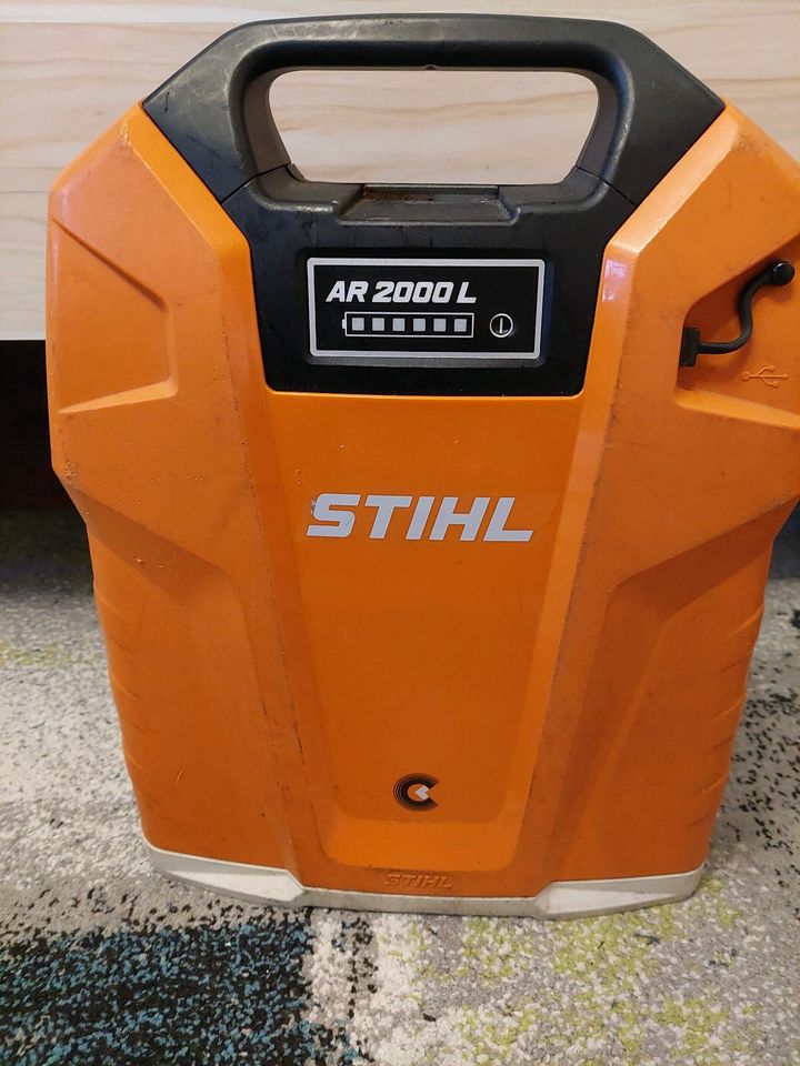 Stihl AR 2000L Rückenakku mit Anschlussleitung ähnlich AR 3000L in Bruckberg bei Landshut