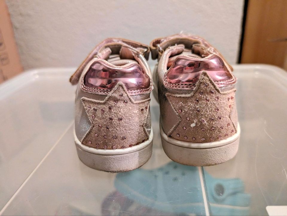 Glitzer Sneaker Größe 28 in Glitzer Rose in Eberstadt