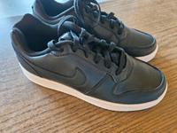 ❤️ NEU Nike Ebernon low 38 schwarz Turnschuhe sneaker Rheinland-Pfalz - Gundersheim Vorschau