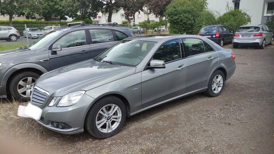 MB E200 CDI (2011) Limousine in Bonn