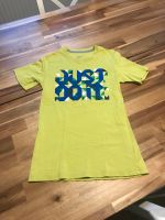 Nike T-Shirt | Gr. 128-140 Niedersachsen - Müden Vorschau