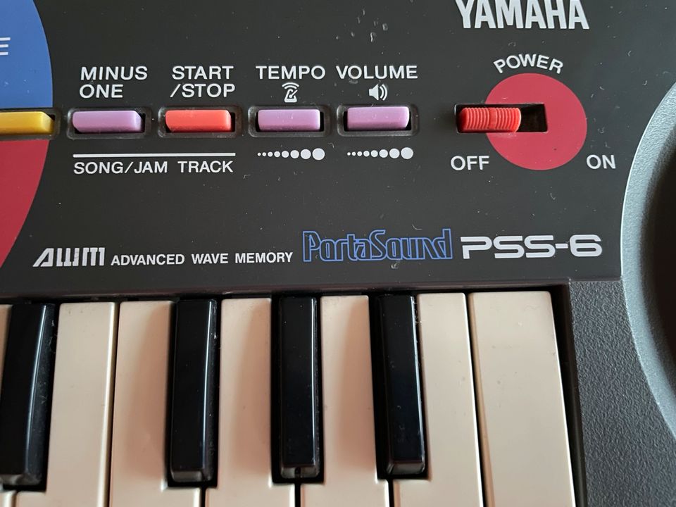 YAMAHA Keyboard Mini in Iserlohn