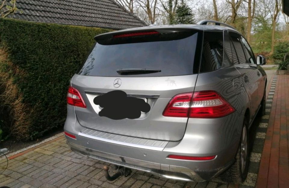 Mercedes Benz ML 350 Bluetec 4 Matic, Typ. MB 166 in Aurich