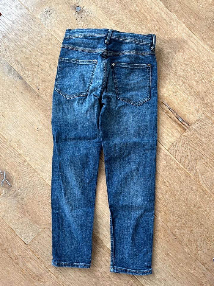 Relaxed Jeans • Gr 140 • H&am in Bielefeld