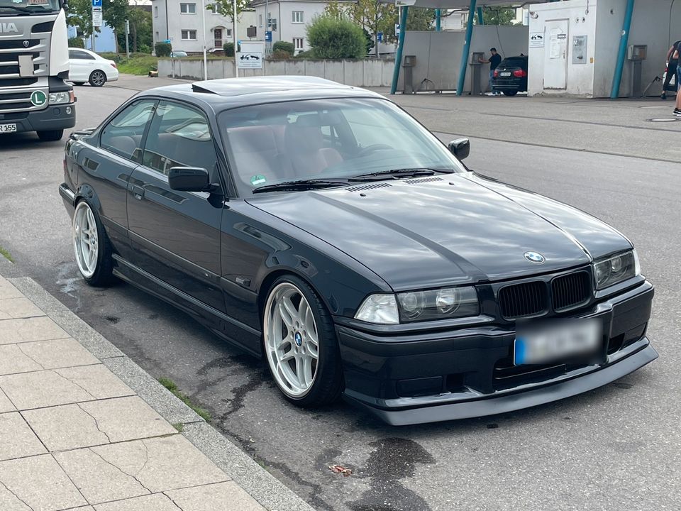 BMW 325i M Paket in Stuttgart