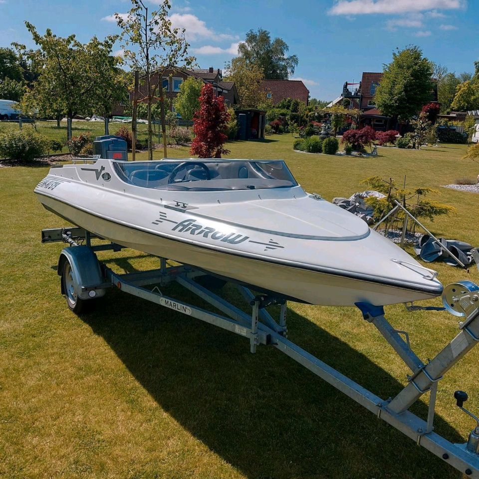 Sims Super V Sportboot Gleiter Motorboot auch Trailer Motor mgl. in Hamburg