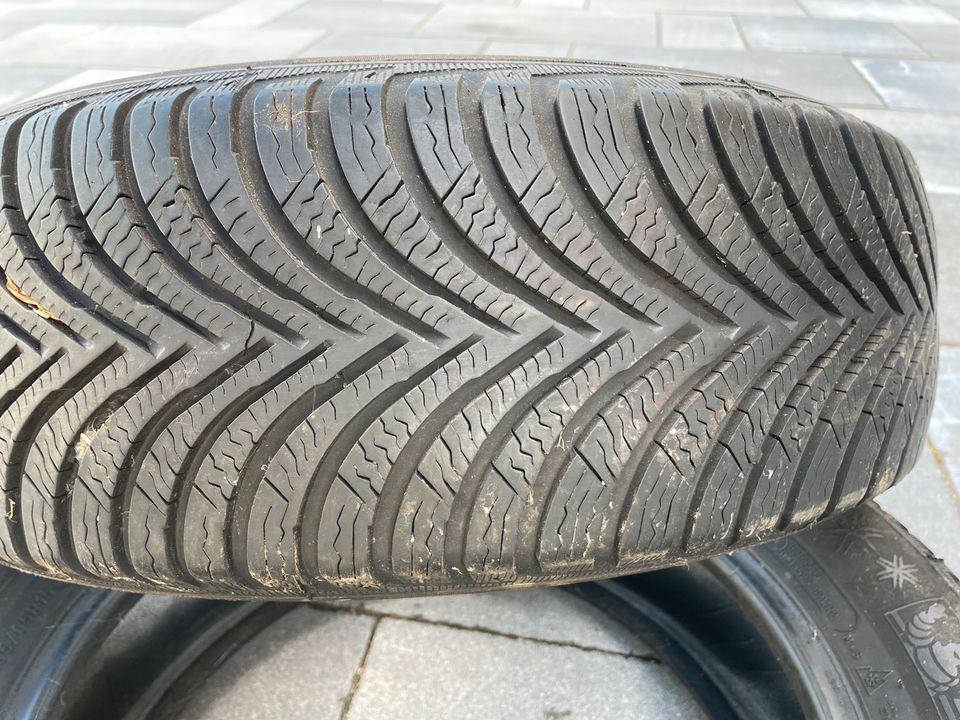 2 Winterreifen 195/65 R15 - MICHELIN Alpin 5 in Burgstädt