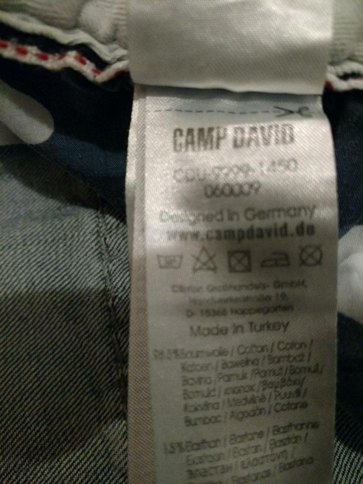 Camp David Jeans 33/32 in Bielefeld