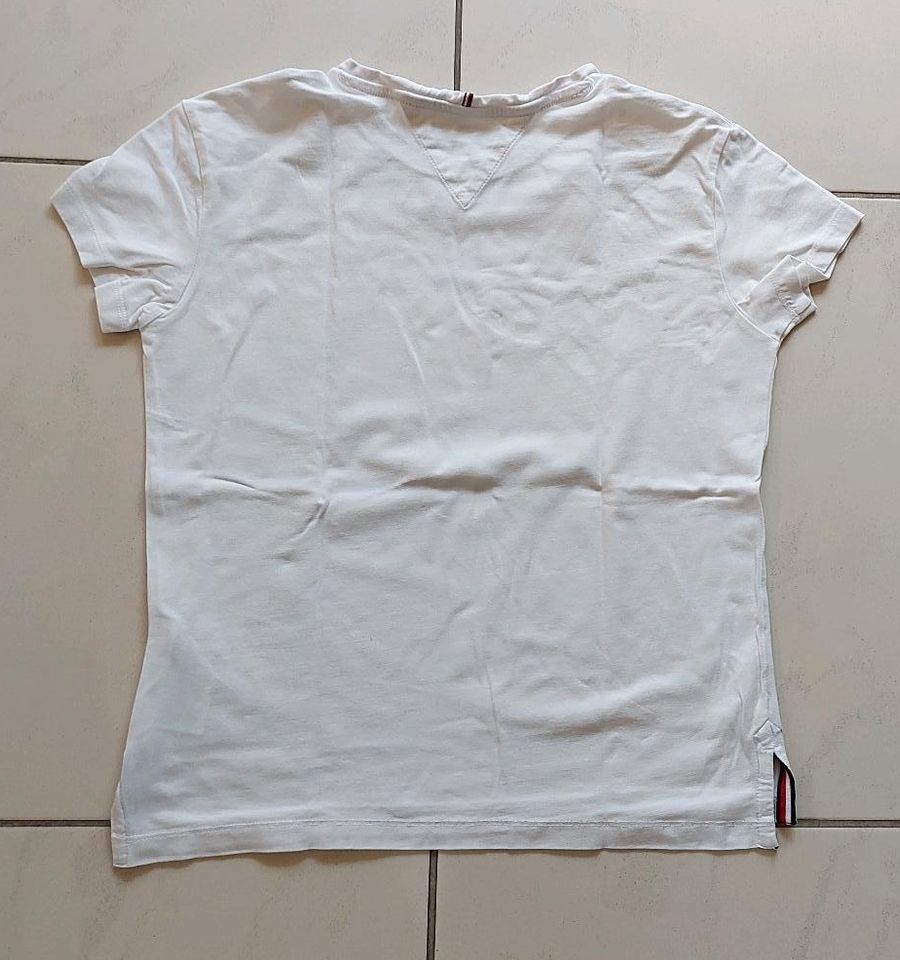 TOMMY HILFIGER T-Shirt  Gr.v164, weiß,  sehr gut erhalten in Venningen