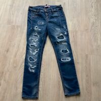 NEU Fornarina Jeans Blau Gr. 26 eher 27 Destroyed Look Bochum - Bochum-Ost Vorschau