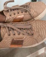Superga rosé Gold Gr. 42 Schuhe Sneakers beige Nude Kr. München - Ottobrunn Vorschau