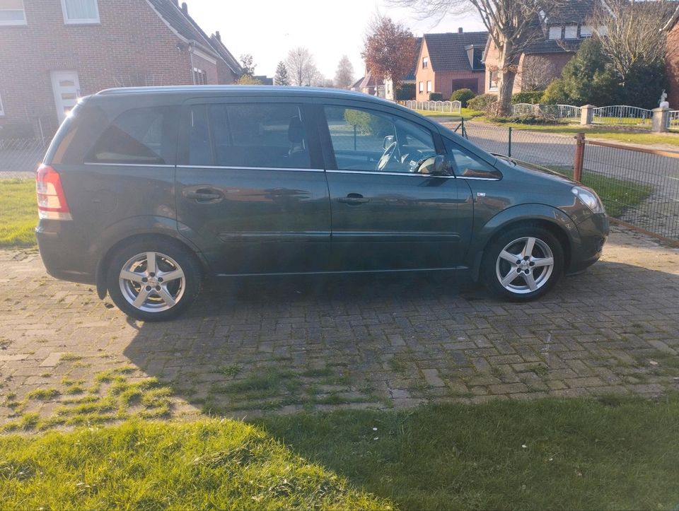 Opel Zafira B 1.8 7 Sitzer in Ostrhauderfehn