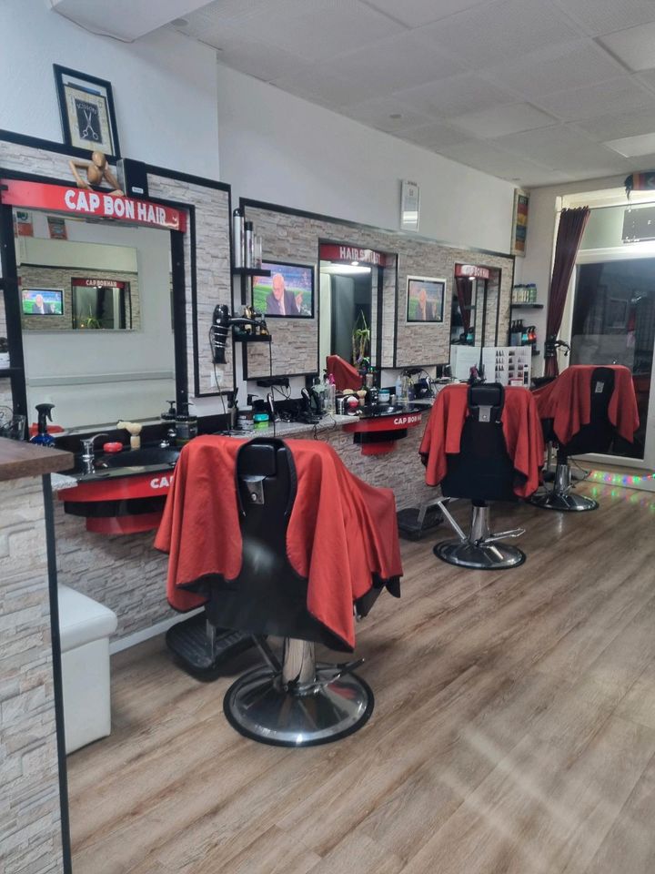 Friseursalon MÖNCHENGLADBACH in Köln