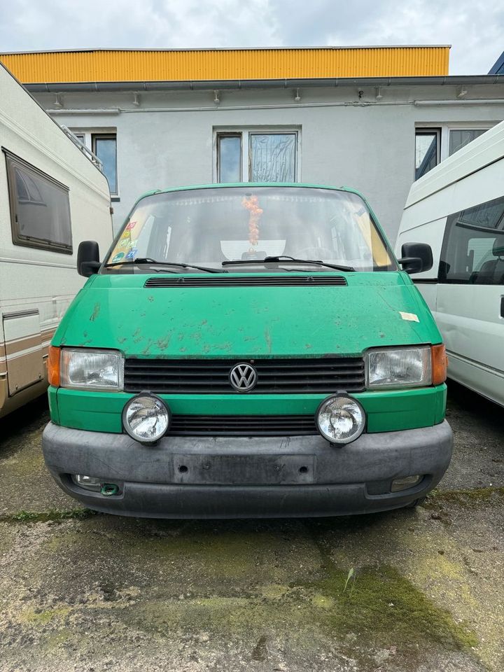 Volkswagen T4 Caravelle 2.5 Kat GL*Klima*TUV 07/25*Camper* in Hamburg