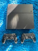 PS4 PlayStation 4 Konsole mit 2 Controllern und Spielen Berlin - Charlottenburg Vorschau