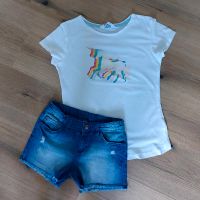 H&M T-shirt Pferde Größe 158 + Jeans Short Größe 152 Nordrhein-Westfalen - Solingen Vorschau