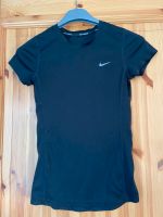 Schwarzes Running Shirt von NIKE - Gr. XS Niedersachsen - Wittingen Vorschau