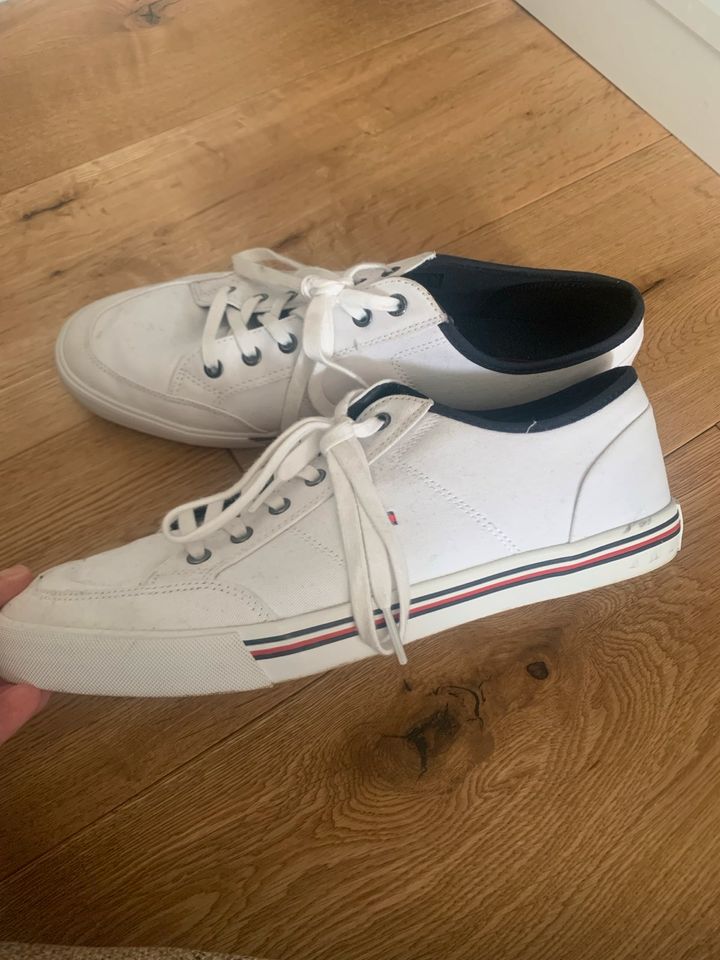 Tommy Hilfiger Sneaker Weiß Original in Löningen