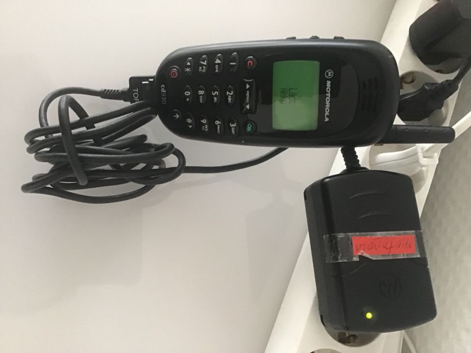 Eine Nostalgie Motorola Handy zu verkaufen in Lübeck