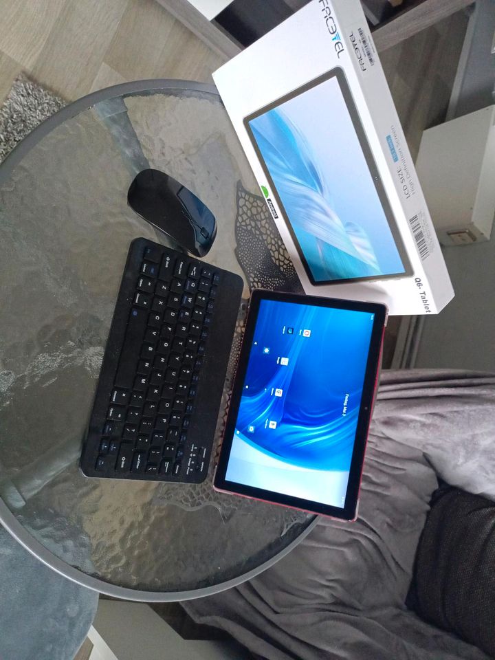 Tablet FACETEL Q6 zu verkaufen inkl. Maus und Tastatur in Cuxhaven