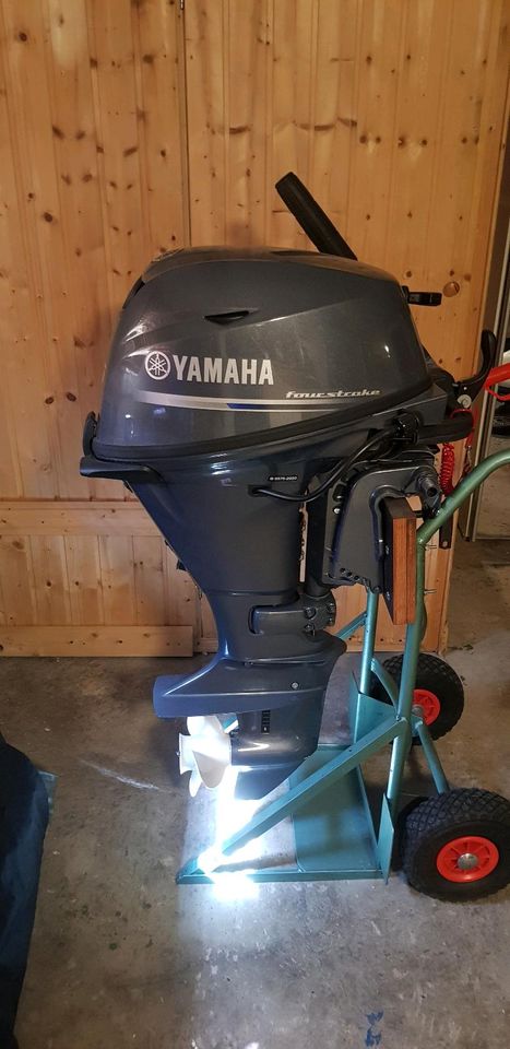 Schlauchboot Zeepter Ultra 330 mit 15 ps Yamaha 4 Takt in Uetersen