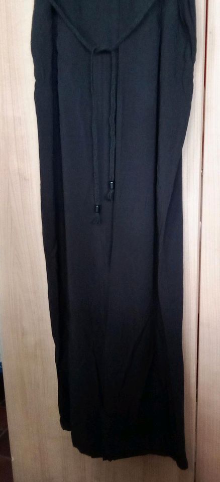 Jumpsuit schwarz Größe 44 in Birstein
