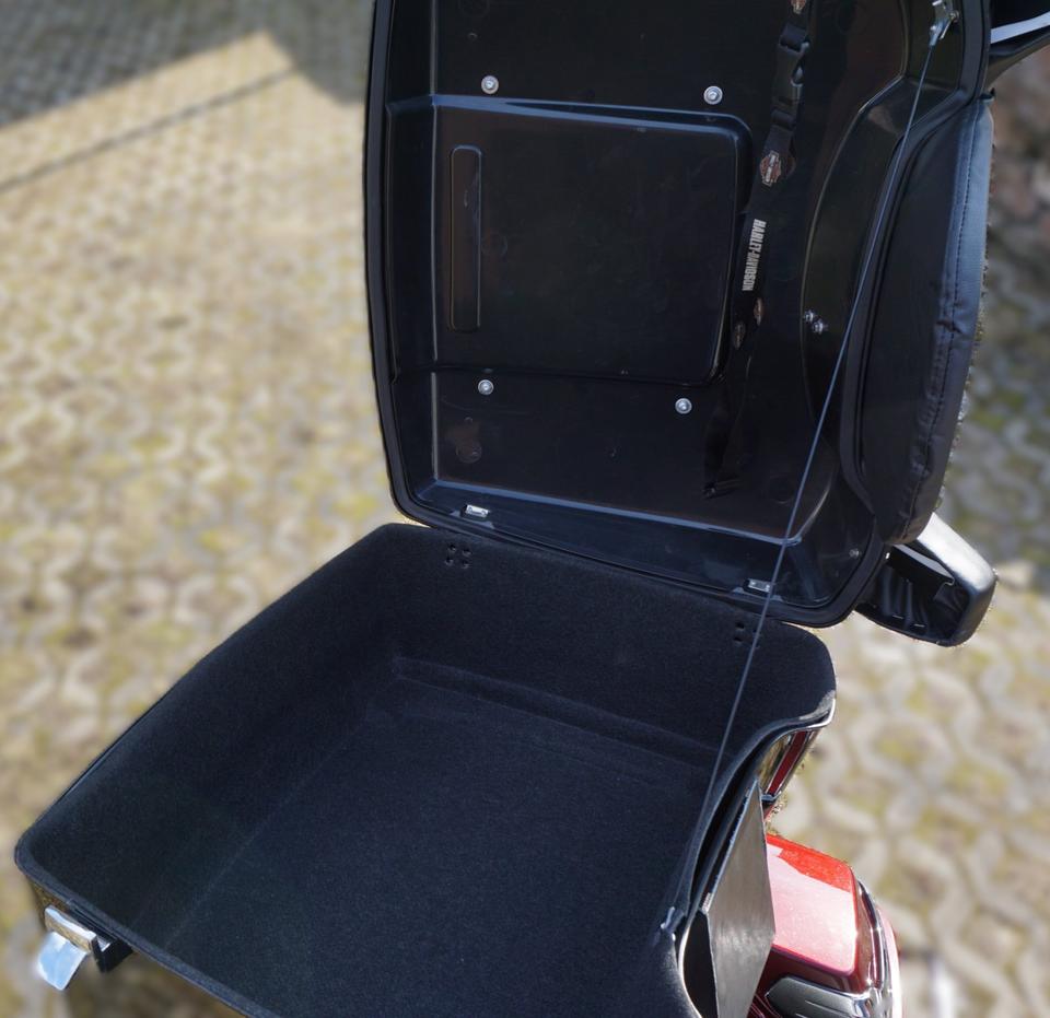 Verkaufe Harley Davidson Electra Glide Standard (FLHT) Bj: 2008 in Witzschdorf