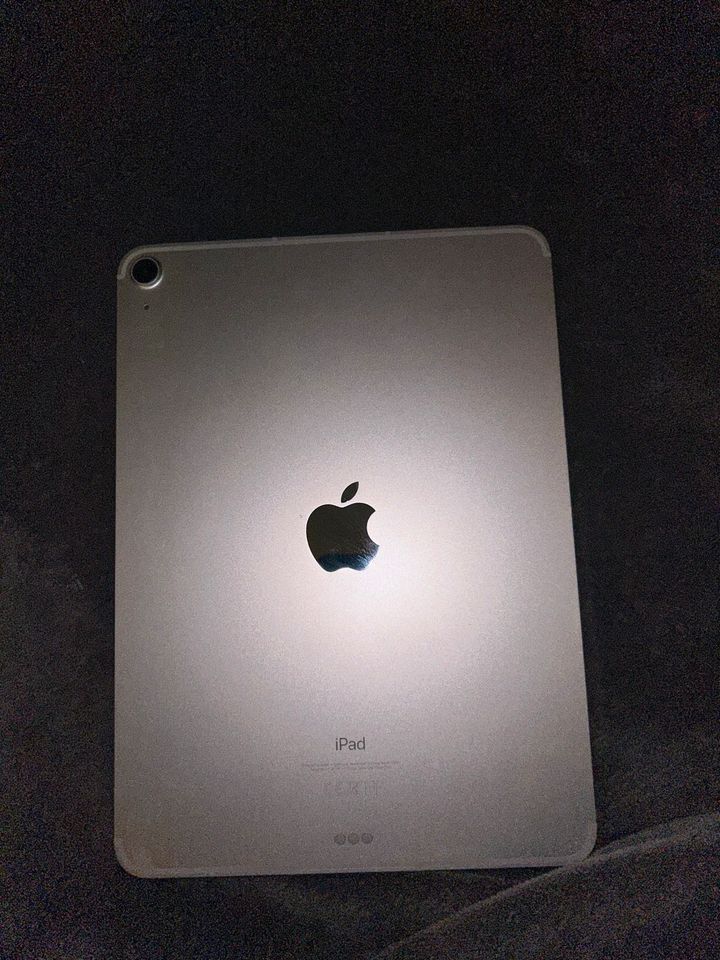 IPad Air 4 Generation in Ostrhauderfehn