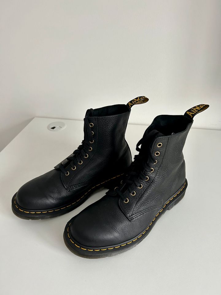 Dr. Martens 1460 PASCAL Black Ambassador – ungetragen in Hamburg