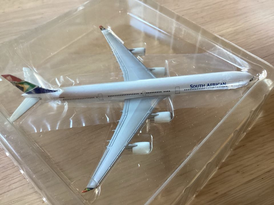 Herpa Wings South African Airways Airbus A340-600 in Laufach