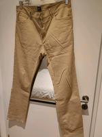 Dünne Herren Jeans H&M Gr.38/32 ungetragen Nordrhein-Westfalen - Elsdorf Vorschau