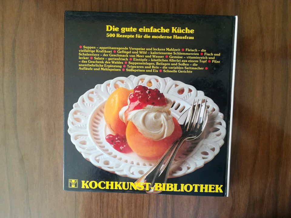 Die gute einfache Küche, 500 Rezepte für die moderne Hausfrau in Lünen