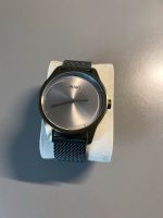 Minimalistische Hugo Boss Uhr Armbanduhr dunkelgrün München - Bogenhausen Vorschau