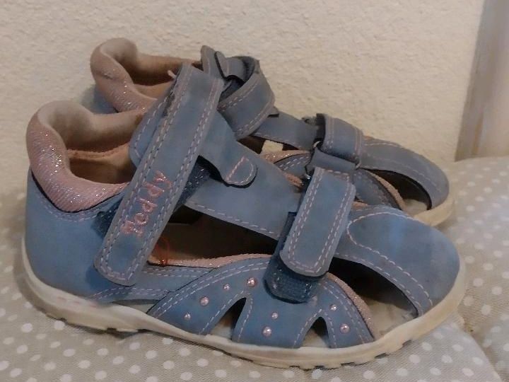 Teddy Schuhe - Sandalen - Größe 25 mit Glitzer in Helmbrechts