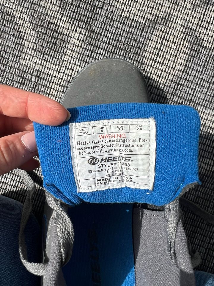 Heelys Grau-Blau Größe 38 in Kelkheim