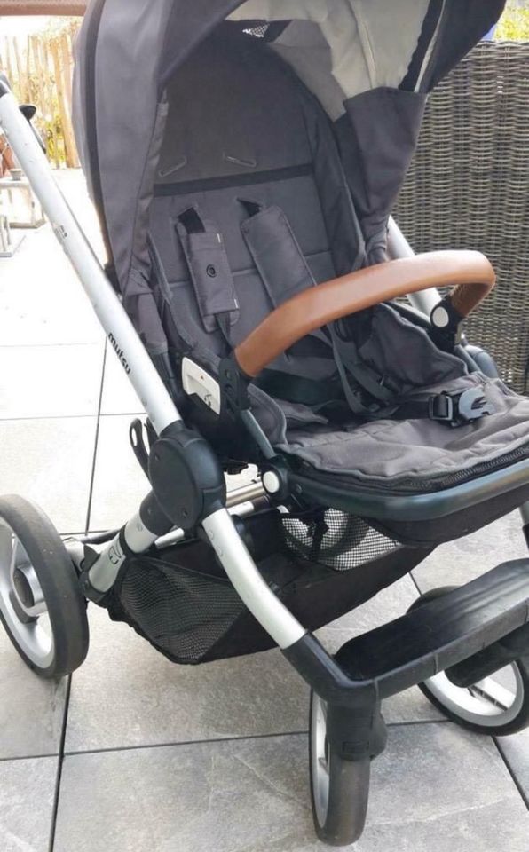 Mutsy Evo Kinderwagen bugaboo cybex in Mainz