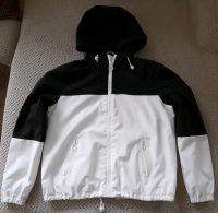 FB Sister Damenjacke Windjacke Gr. S schwarz weiß Brandenburg - Bad Freienwalde Vorschau