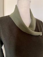 Warme Strickjacke in Oliv/Kaki - Salbeigrün Hessen - Wiesbaden Vorschau