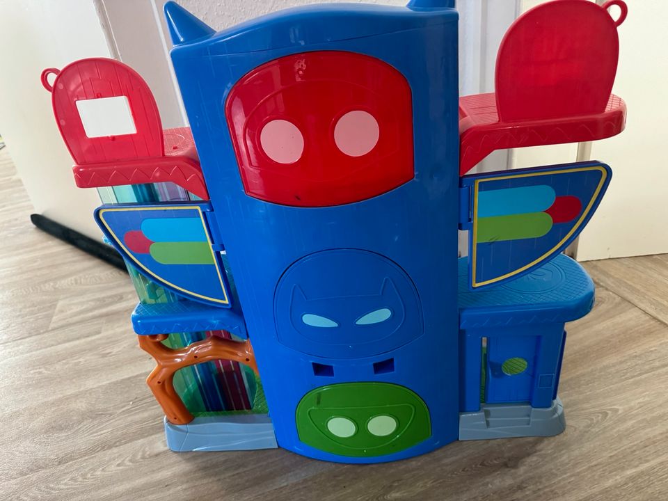 Pj masks Hauptquartier in Waldbrunn