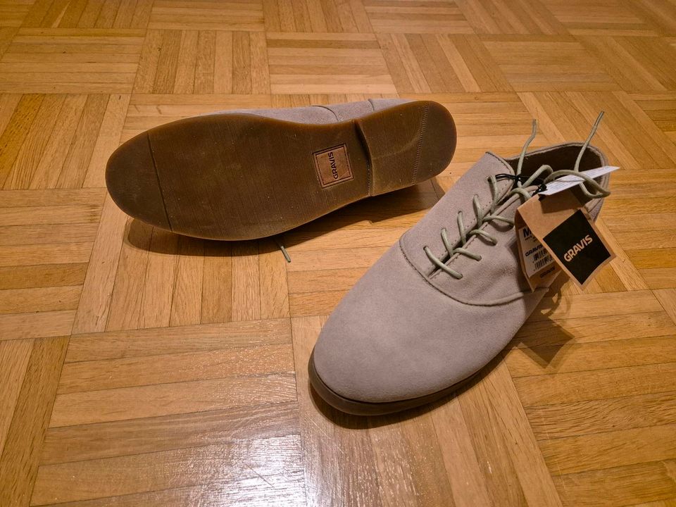 Gravis Herrenschuhe Gr.44 NEU in Höchberg