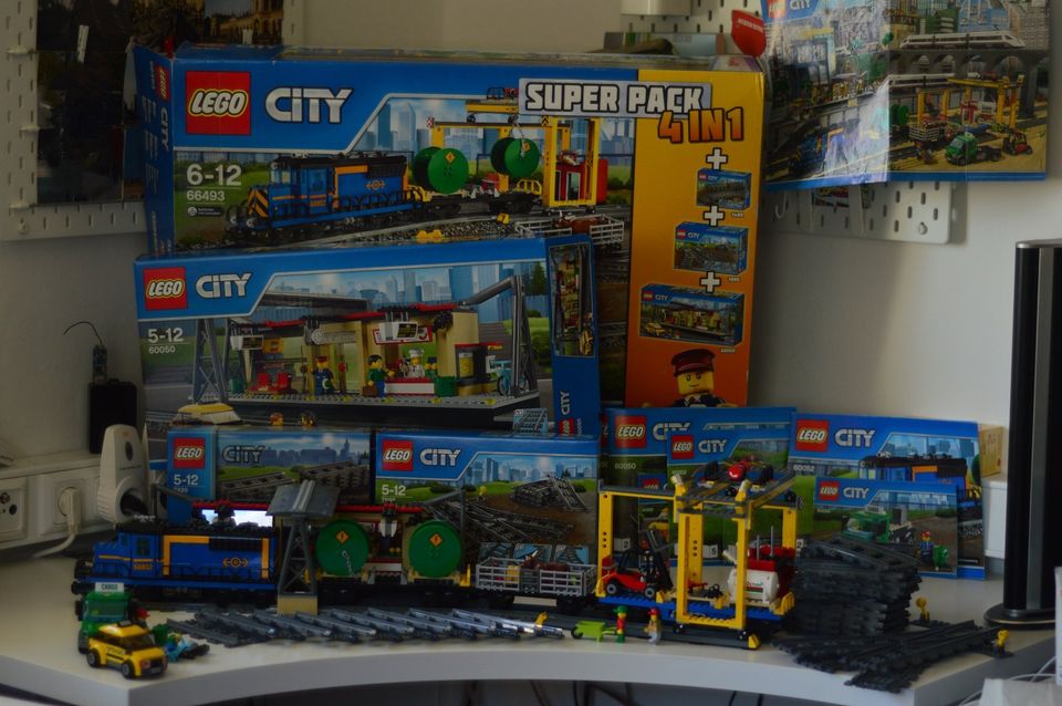 Lego City 66493 Güterzug Super Pack (60052; 60050; 7499; 7895) in Hessen -  Gudensberg | Lego & Duplo günstig kaufen, gebraucht oder neu | eBay  Kleinanzeigen ist jetzt Kleinanzeigen