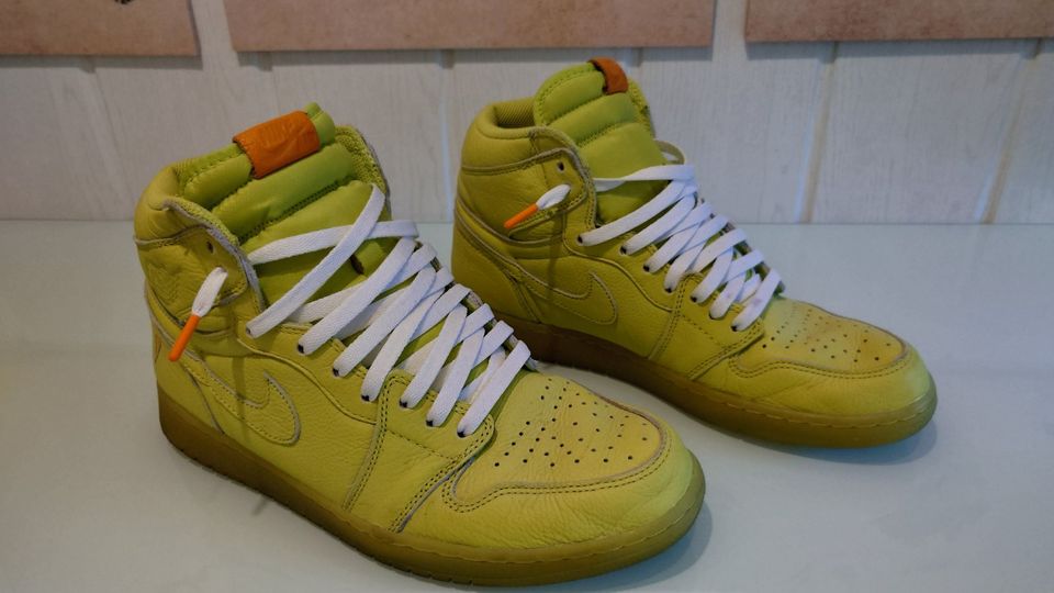 NIKE Air Jordan 1 Retro High OG Gatorade Edition in Dortmund