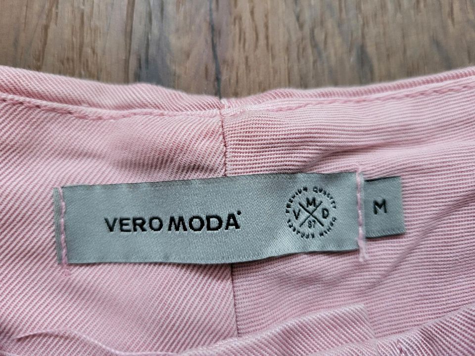 ☆ Vero Moda Shorts mit Gürtel rosa 38/M in Flensburg